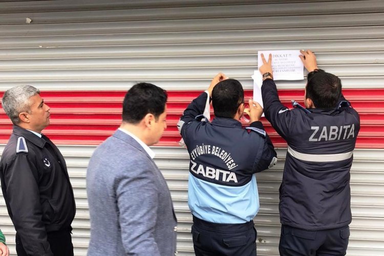 Ka&ccedil;ak ve izinsiz deve kesimi yapan iş yeri m&uuml;h&uuml;rlendi