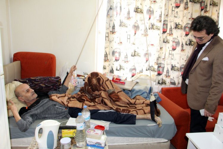 &Ccedil;ocukları ilgilenmeyince hayata k&uuml;st&uuml;