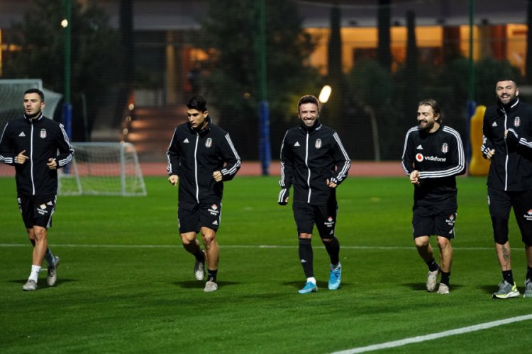 Beşiktaş, ikinci yarı hazırlıklarına başladı