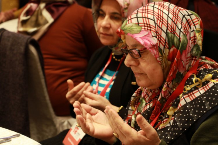 15 Temmuz ailelerinin g&ouml;zyaşları sel oldu