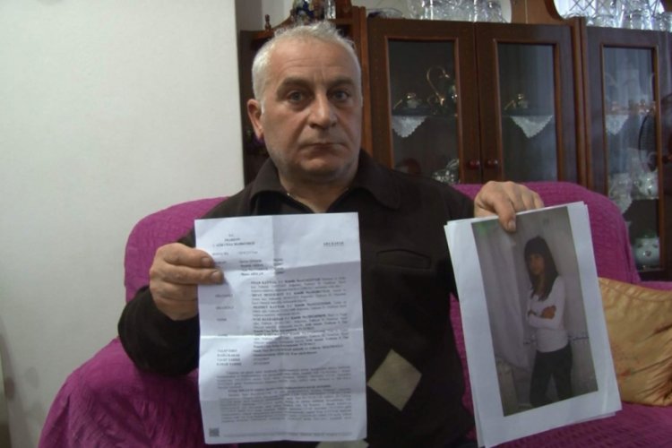 Kızını &ouml;ld&uuml;renlerin bulunmasını istiyor
