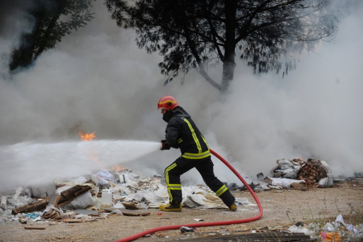 Bursa itfaiyesi 2019 yılında 17 bin 300 olaya m&uuml;dahale etti