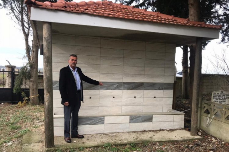 Mezarlıktaki musluklarını &ccedil;aldılar