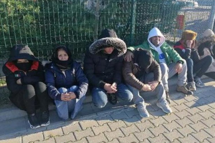 &Ccedil;anakkale'de 43 g&ouml;&ccedil;men yakalandı!