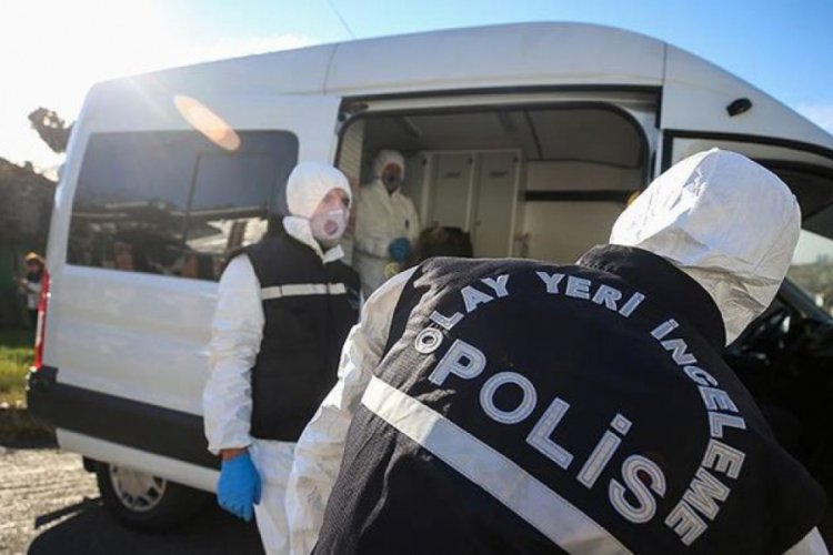 Antalya'da biri doktor iki kişi evde &ouml;l&uuml; bulundu