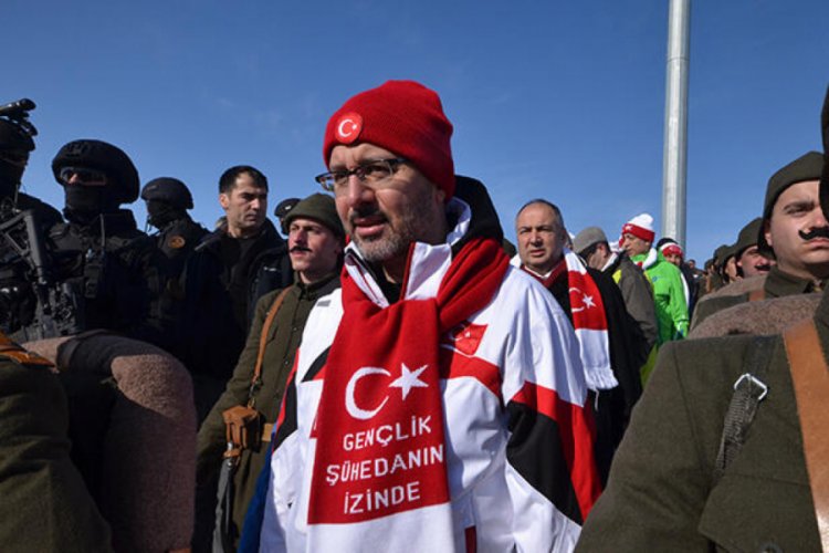 Bakan Kasapoğlu: T&uuml;rkiye M&uuml;sl&uuml;man coğrafyanın kalbidir