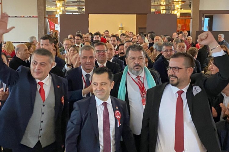 CHP Bursa Nil&uuml;fer'de başkan Fırat Yılmaz oldu