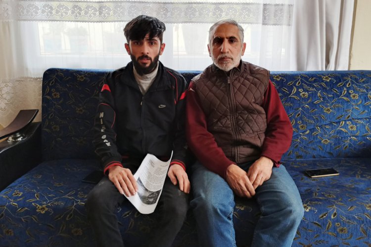 Belediye otob&uuml;s&uuml; &ccedil;arptı, sakatlanınca işsiz kaldı