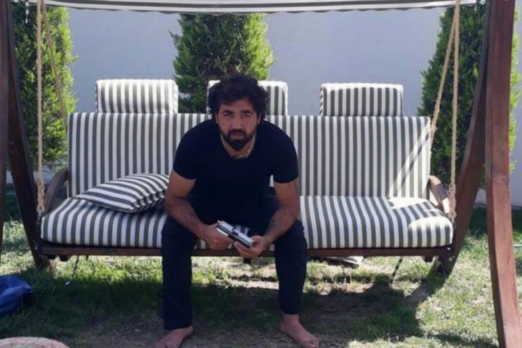 &Ccedil;ifte cinayetin sanığı intihara kalkışmış