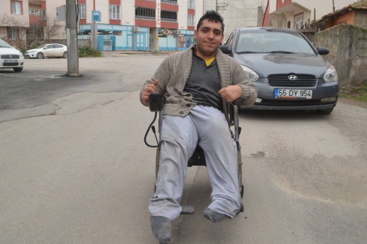 &Ccedil;alınan ak&uuml;l&uuml; engelli aracı bulundu