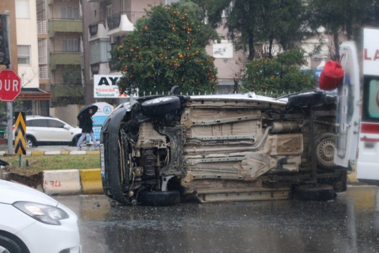 Trafik kazasında 4 kişi yaralandı