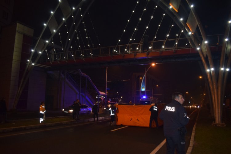 İtfaiyenin a&ccedil;tığı hava yastığı hayat kurtardı