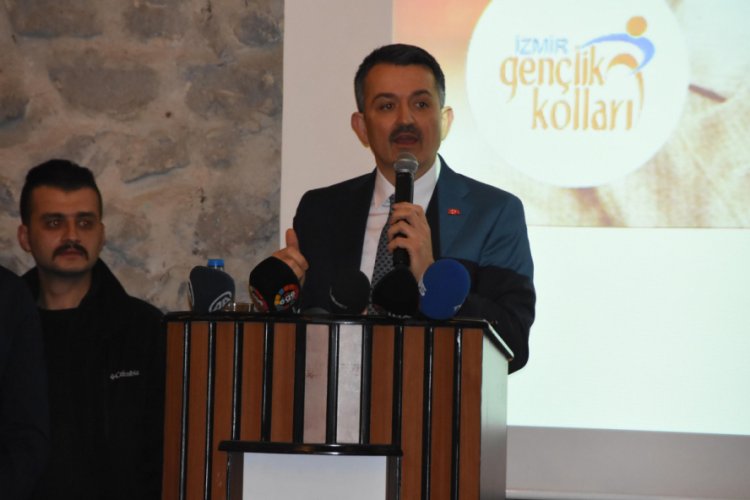 Bakan Pakdemirli, İstiklal Marşı'nın şairi Mehmet Akif Ersoy'u anma programına katıldı