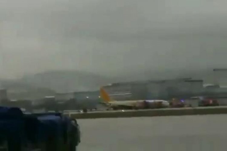 Sabiha G&ouml;k&ccedil;en'de u&ccedil;ak pistten &ccedil;ıktı