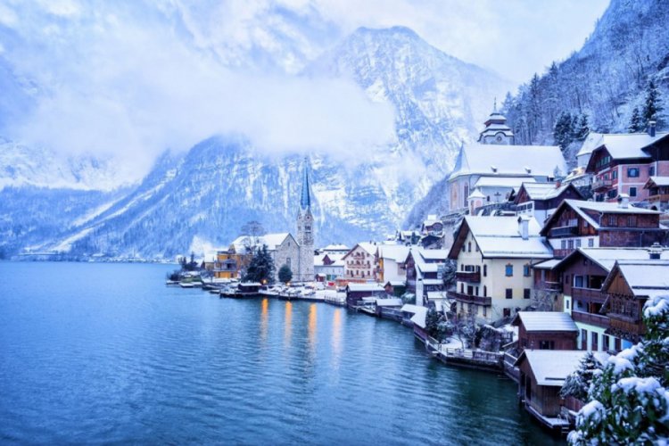 Hallstatt K&ouml;y&uuml;'nde Karlar &Uuml;lkesi isyanı