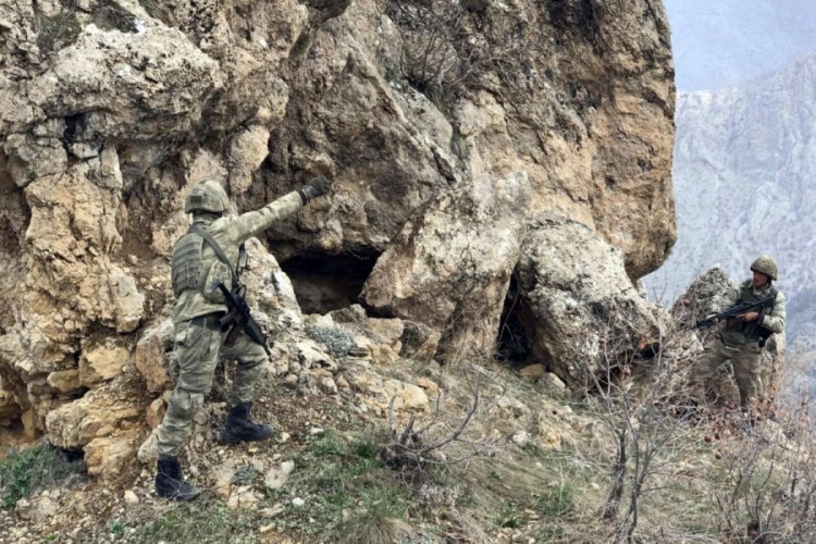 2 PKK'lı ter&ouml;rist etkisiz hale getirildi
