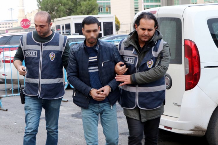 Gaziantep'te eşini sokak ortasında d&ouml;ven kişi tahliye edildi