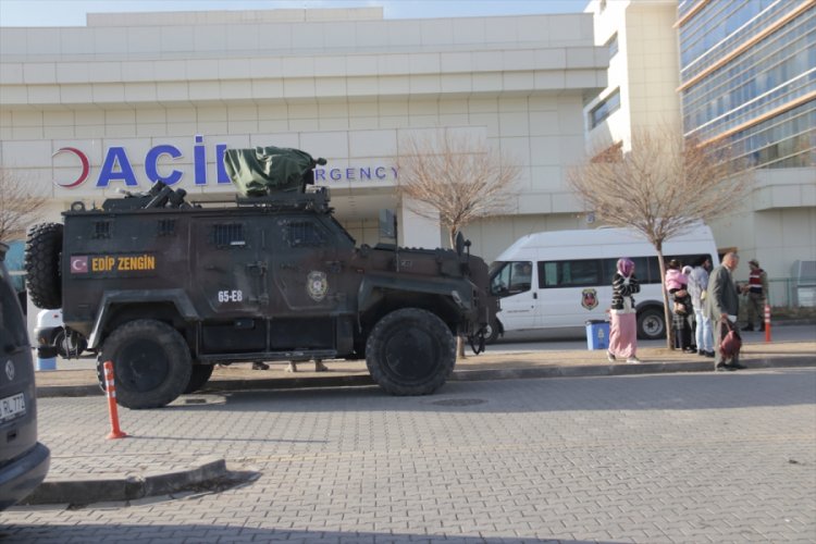 Silahlı sopalı kavgada 1 kişi &ouml;ld&uuml;, 4 kişi yaralandı