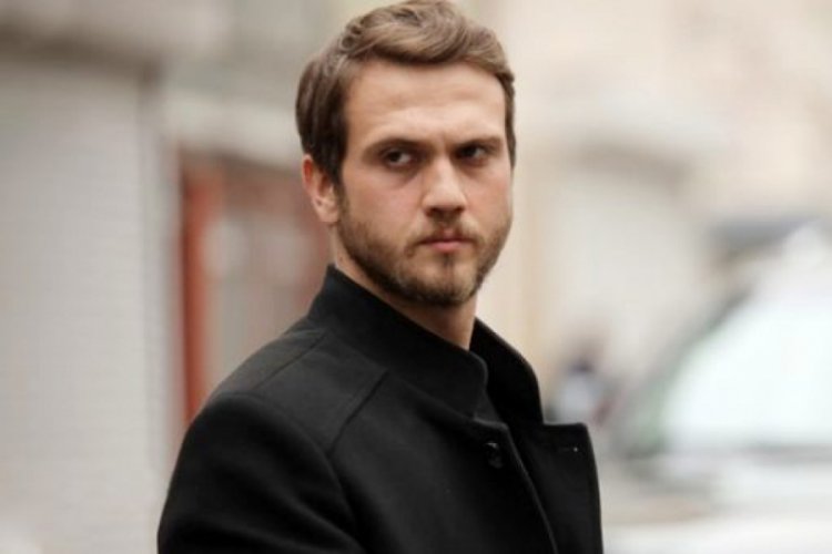 Aras Bulut İynemli'den evlilik sinyali