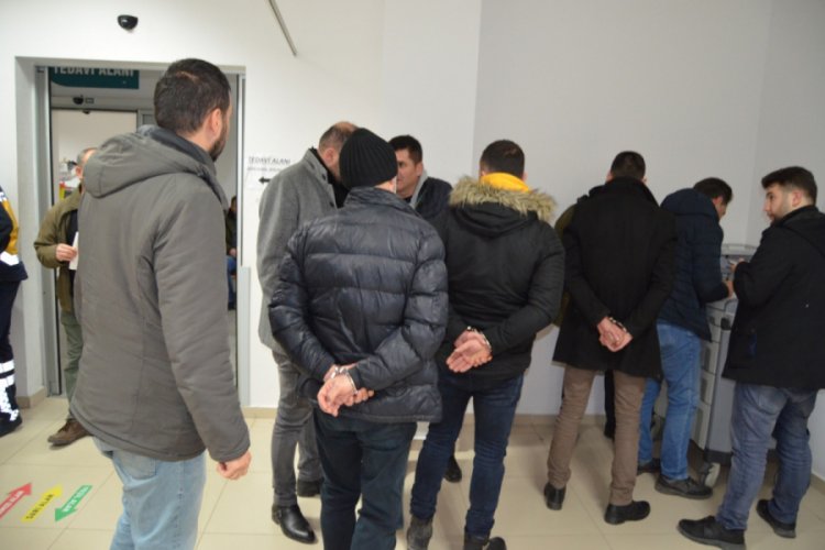İş adamını 780 bin lira dolandıran ş&uuml;pheliler yakalandı
