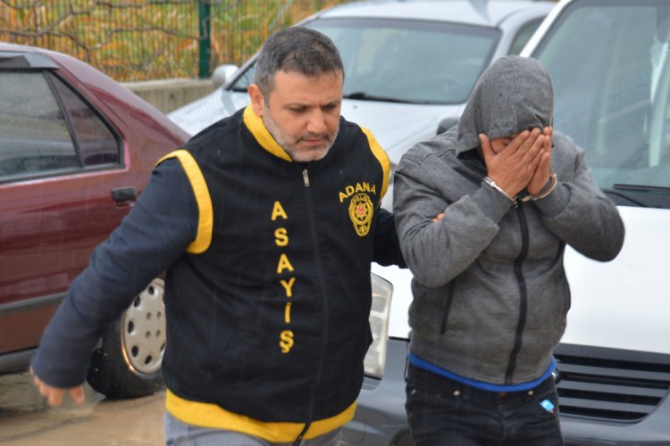 Polis, dolandırıcıyı internette m&uuml;şteri hesabı a&ccedil;arak yakaladı