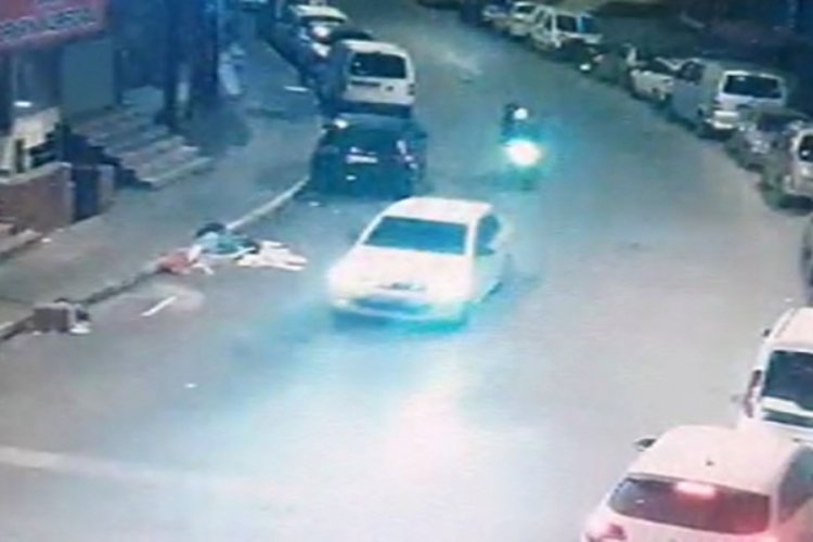 Kumar borcu y&uuml;z&uuml;nden derneği kurşunladılar