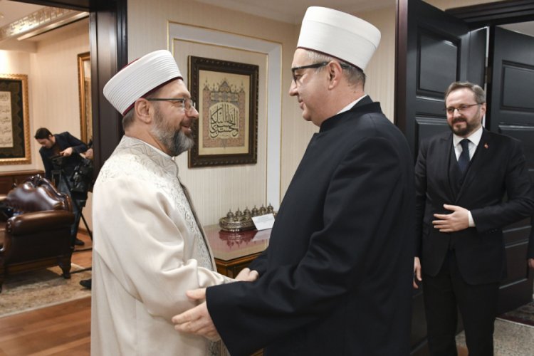 Diyanet'ten Slovence Kur'an meali talebi