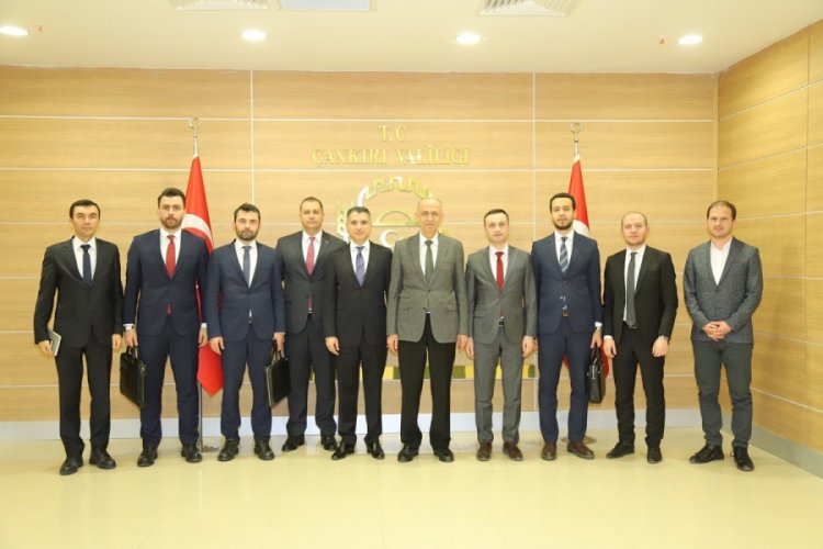 Cumhurbaşkanlığı Yatırım Ofisi Daire Başkanı Parmaksız Vali Aktaş'ı ziyaret etti