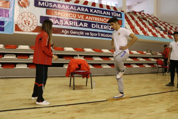 Atletizim Federasyonu Ağrı'da yetenek taraması yaptı