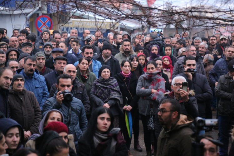 İstismar ettiği erkek &ccedil;ocuklara ait g&ouml;r&uuml;nt&uuml;ler ortaya &ccedil;ıktı!