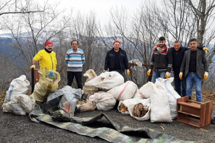 Ormandaki &ccedil;&ouml;pler toplatıldı