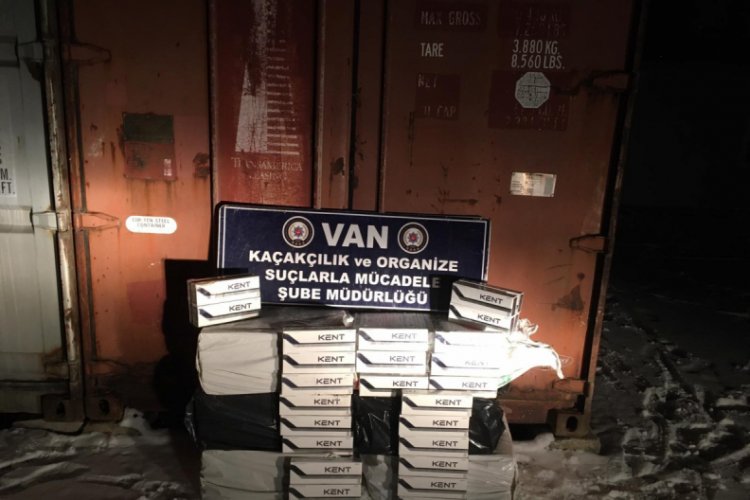 Bir haftada 27 bin 650 paket ka&ccedil;ak sigara ele ge&ccedil;irildi
