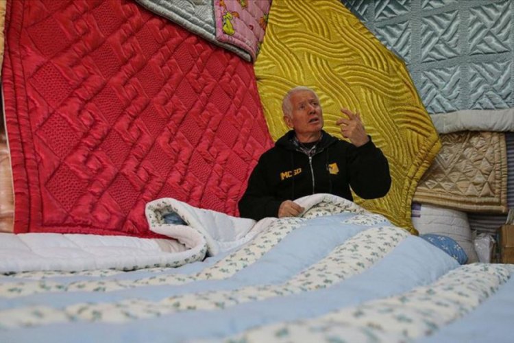 Tarihi yorganları onaran usta zanaatını yaşatmak istiyor