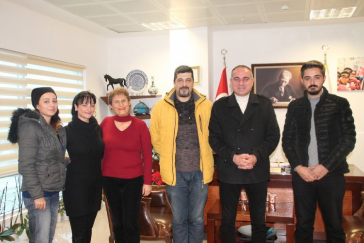 Bursa'da tiyatro topluluğu Seyr'i Sefa'ya belediye desteği