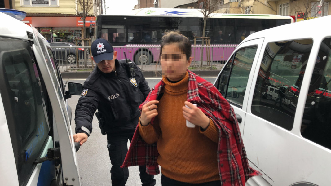 &Ouml;zbek uyruklu kadın, sevgilisini bı&ccedil;akladı