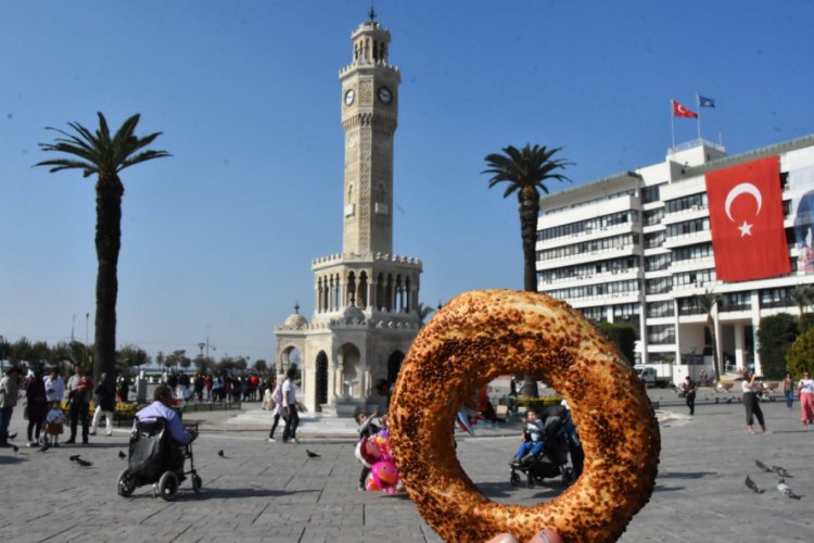 İzmirli fırıncılardan simit i&ccedil;in zam talebi
