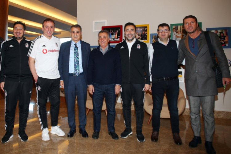 Şenol G&uuml;neş'ten Beşiktaş kampına ziyaret