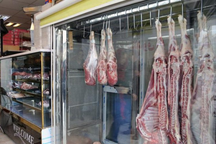&Uuml;lkeye ka&ccedil;ak sokulan 463 kilogram ka&ccedil;ak et ele ge&ccedil;irildi