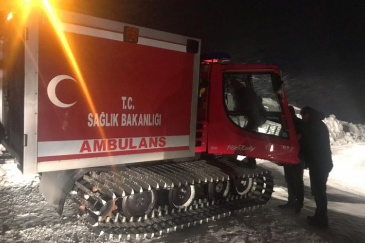 Doğa Koruma ve Milli Parklar Genel M&uuml;d&uuml;rl&uuml;ğ&uuml;'ne bağlı 5 kişilik ekip mahsur kaldı