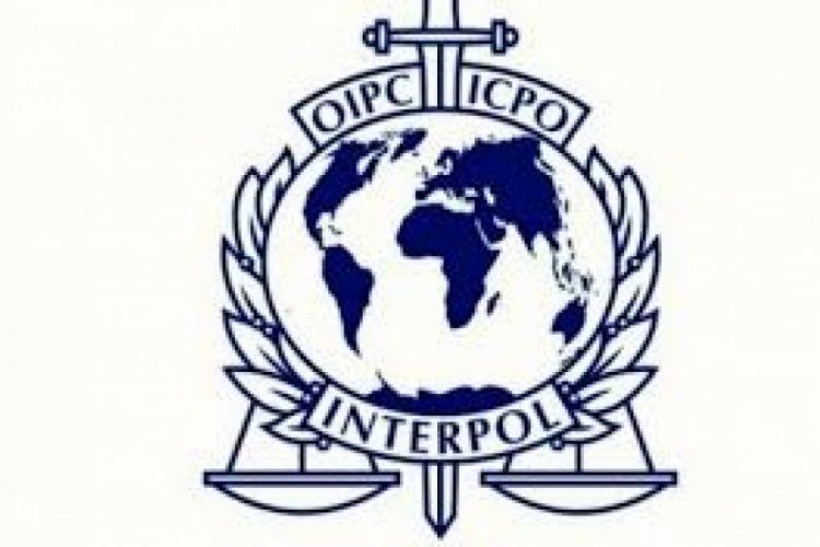 Interpol, Evo Morales i&ccedil;in kırmızı b&uuml;lten &ccedil;ıkardı