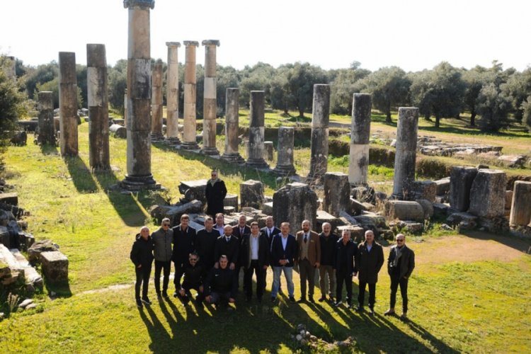 Dostluk ma&ccedil;ı i&ccedil;in gelen vekiller, Aydın'a hayran kaldı