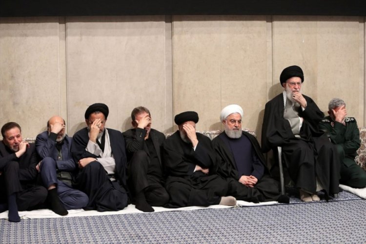 Tahran'da S&uuml;leymani'yi anma merasimi