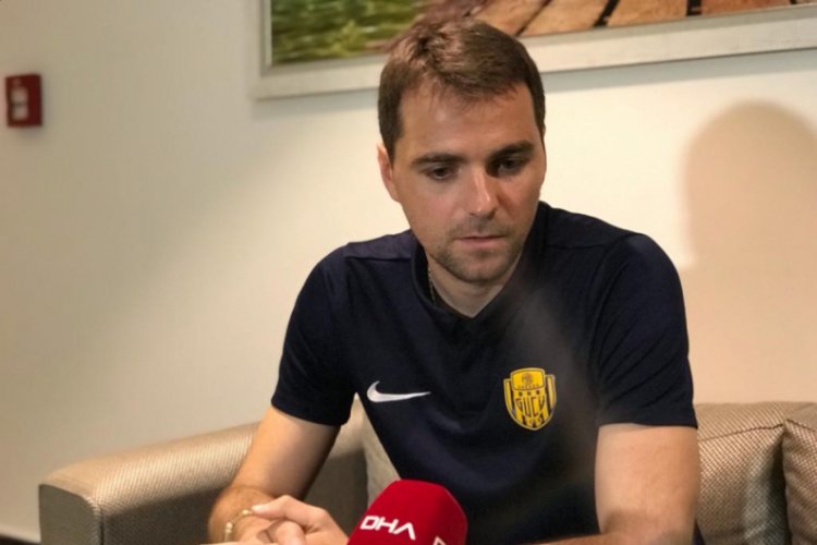 Ante Kulusic: Burak Yılmaz ile s&uuml;rekli bir savaş i&ccedil;erisindeyiz