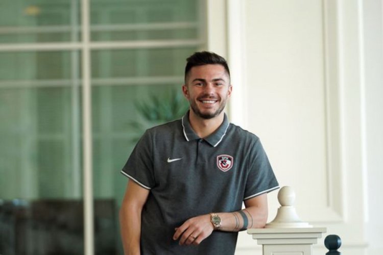 Alin Toşca: Hagi, Popescu ve Lucescu'yu duymak beni gururlandırıyor