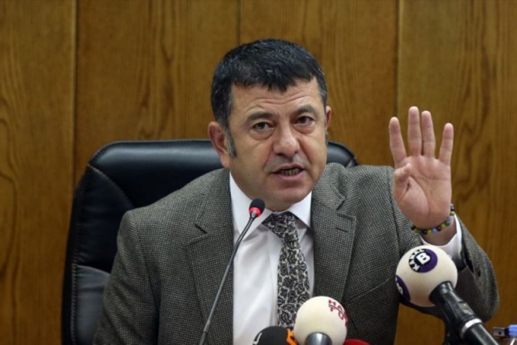 CHP'li Ağbaba: T&Uuml;İK'in işsizlik verileri gen&ccedil;lerin neden evlenemediğinin kanıtıdır