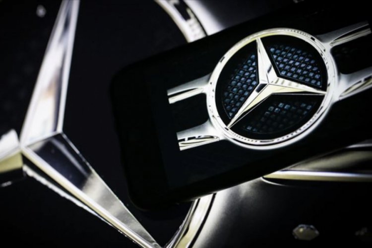 Mercedes l&uuml;ks ara&ccedil; satışında liderliğini korudu