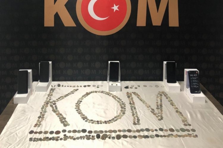 558 adet tarihi eser ele ge&ccedil;irildi
