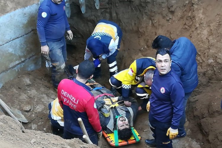 İnşaat alanında heyelan; toprak yığını altında kalan iş&ccedil;i kurtarıldı