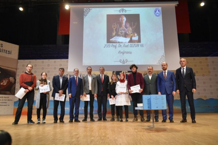 Bursa Zeki M&uuml;ren G&uuml;zel Sanatlar Lisesi'ne 3 &ouml;d&uuml;l birden