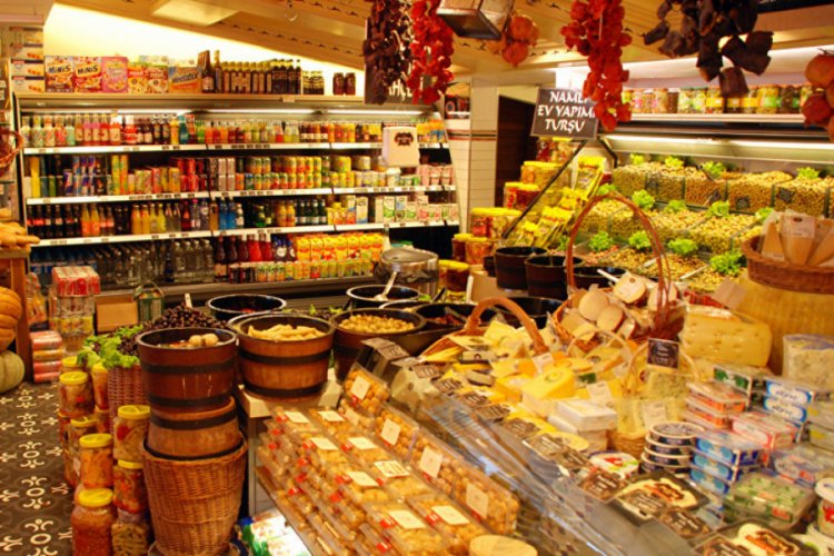 Alışverişi ucuza getirmek i&ccedil;in market market dolaşanların sayısı arttı